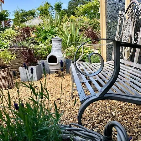 The Cuckoo's Nest - A Romantic & Peaceful Hideaway Holiday home