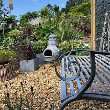 The Cuckoo's Nest - A Romantic & Peaceful Hideaway